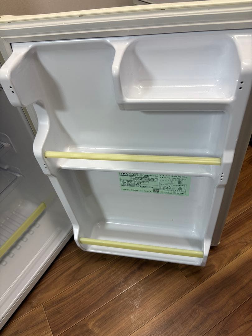 Panasonic ホワイト冷蔵庫　NR-A80D-W