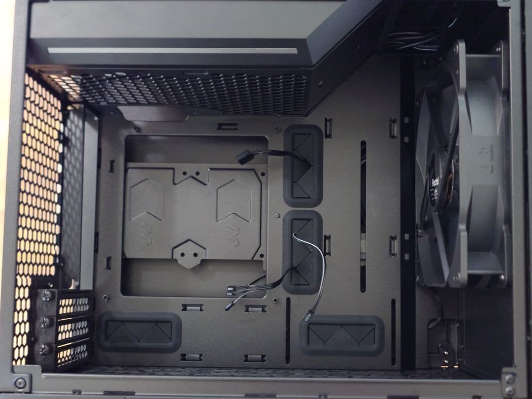 PCケース(自作PC用) Fractal Design Torrent Nano Black Solid