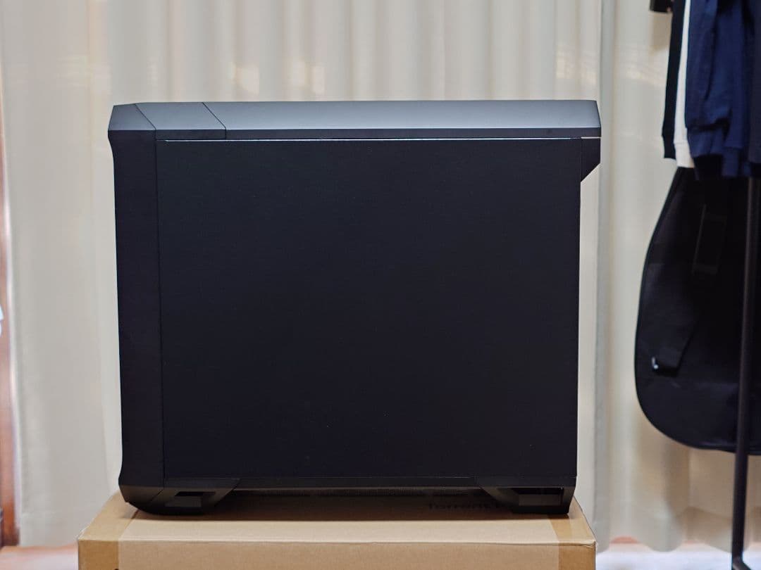 PCケース(自作PC用) Fractal Design Torrent Nano Black Solid