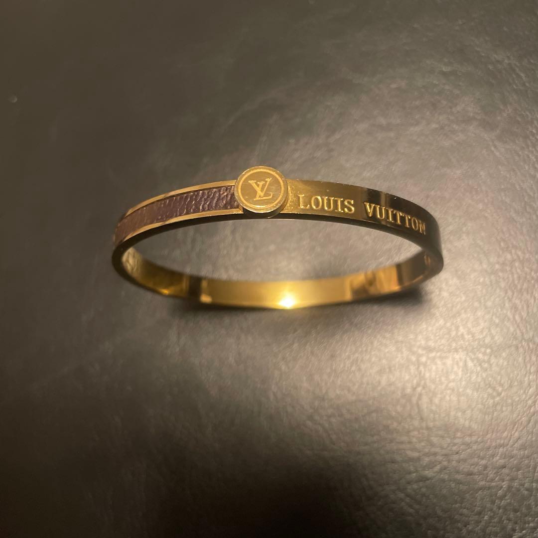 LOUIS VUITTON バングル　傷あり