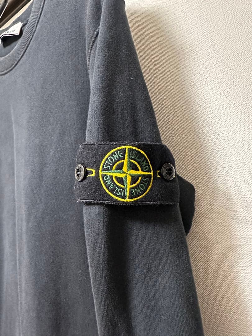 STONE  ブラック スウェット　sサイズ
