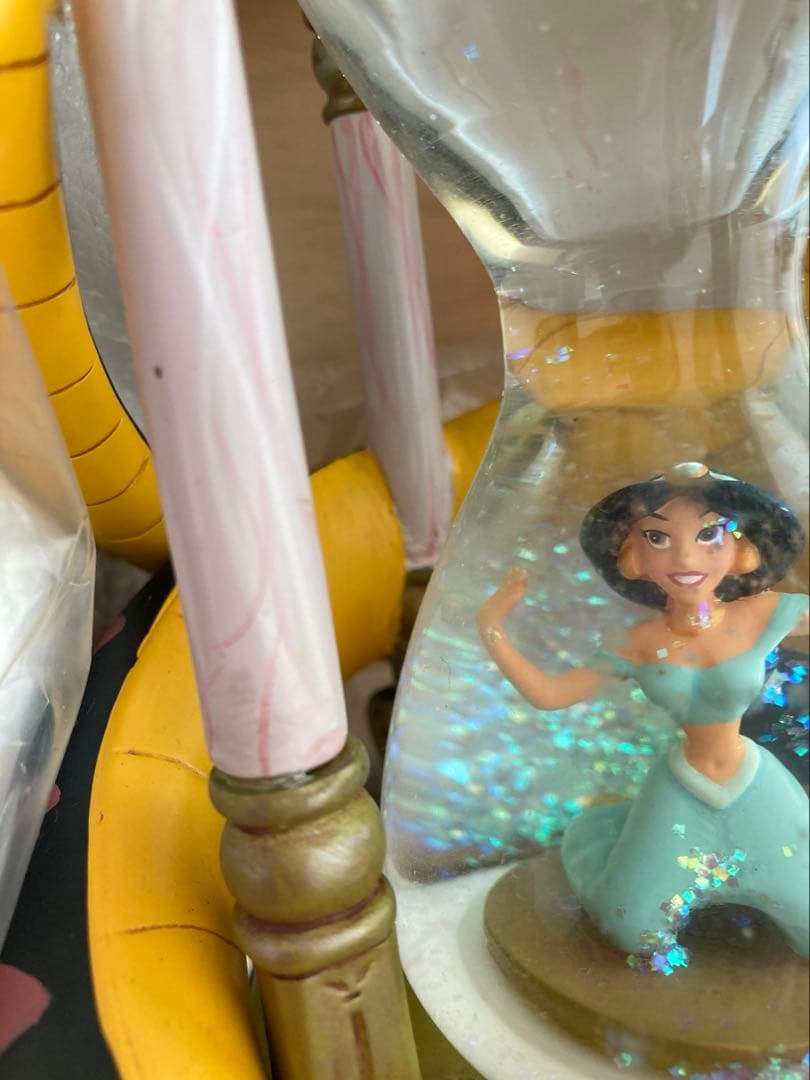 ディズニーストア　アラジン　スノーグローブオルゴール スノードーム　レア