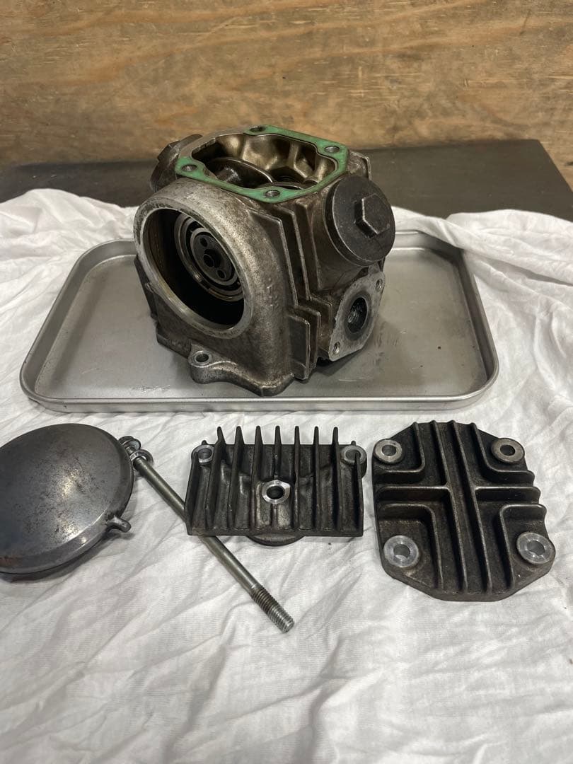 CD90S 純正シリンダーヘッド　武川ハイカム付き