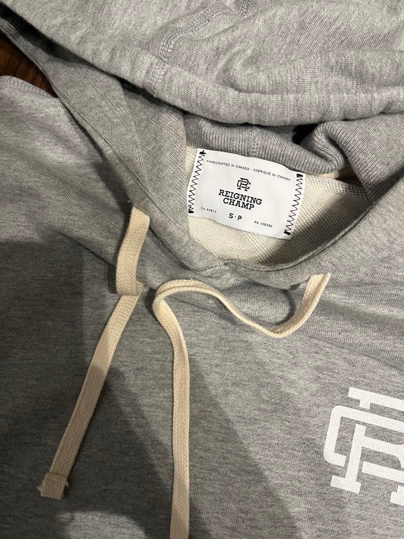 SALE！REIGNING CHAMP グレー パーカー