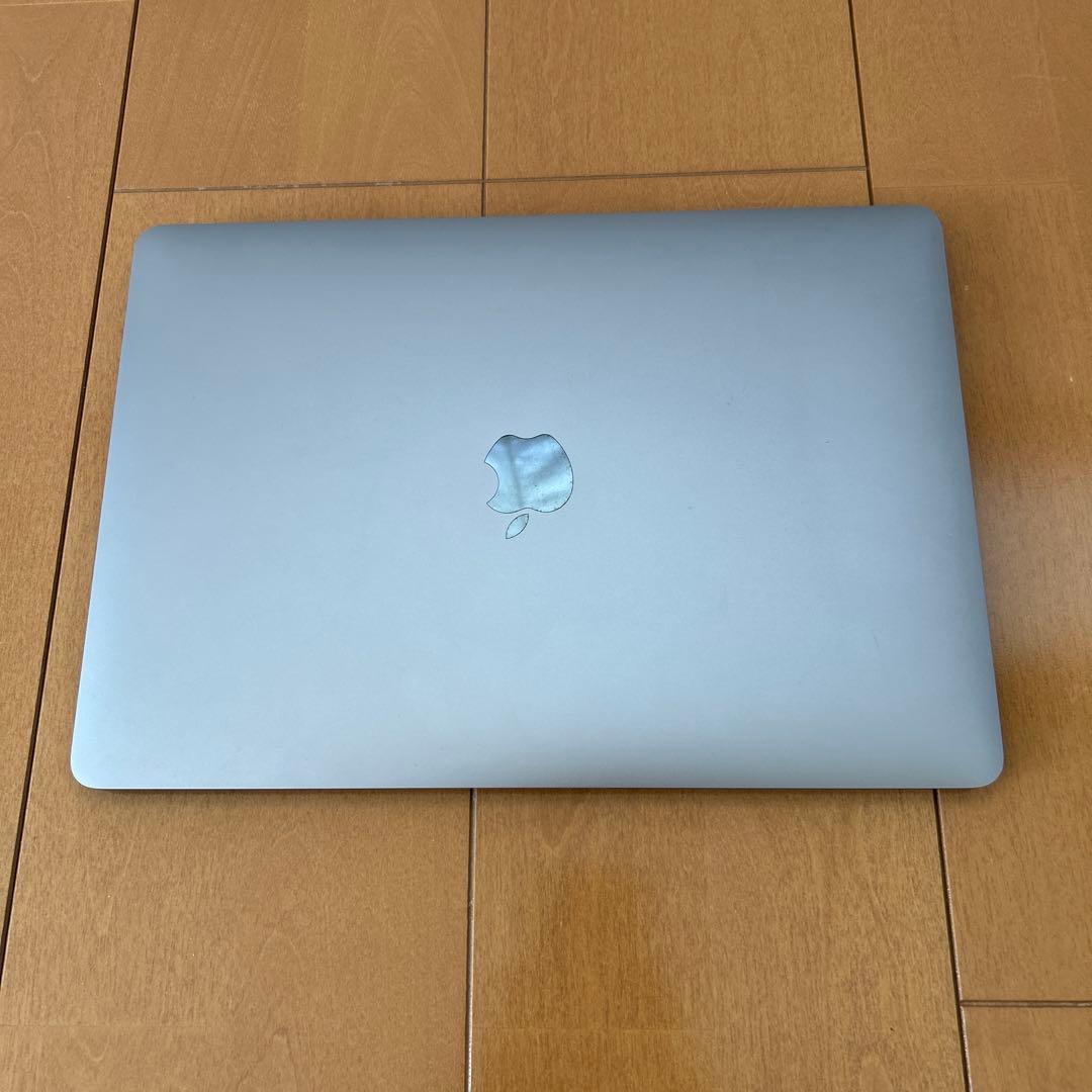 MacBook Air M1 2020 8GB 256GB 13インチ