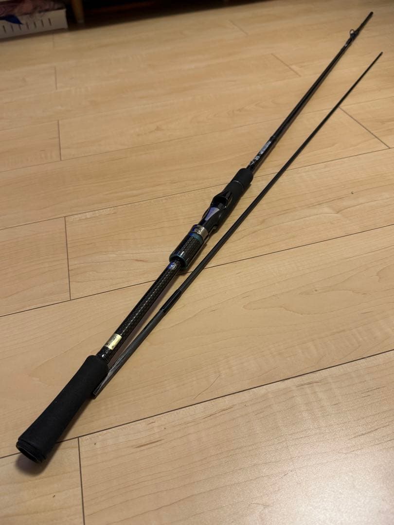 エメラルダス ストイスト AGS IL 79MMH