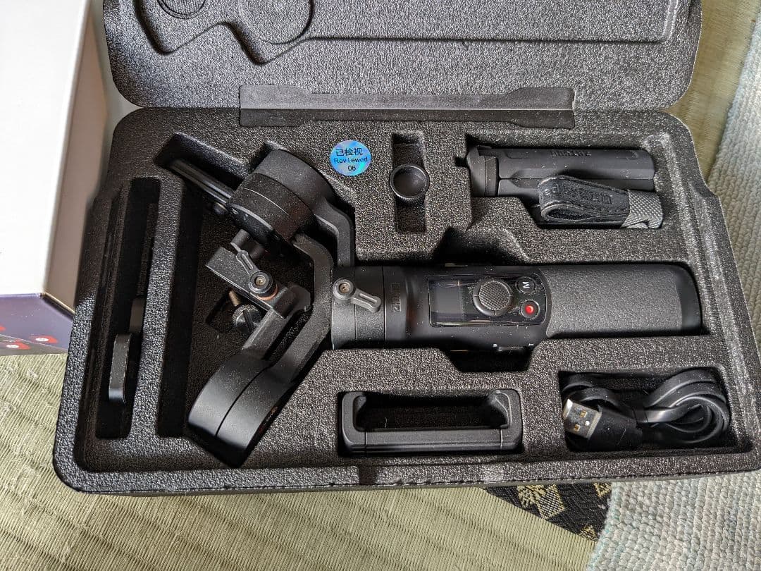 ZHIYUN ジンバル CRANE M2