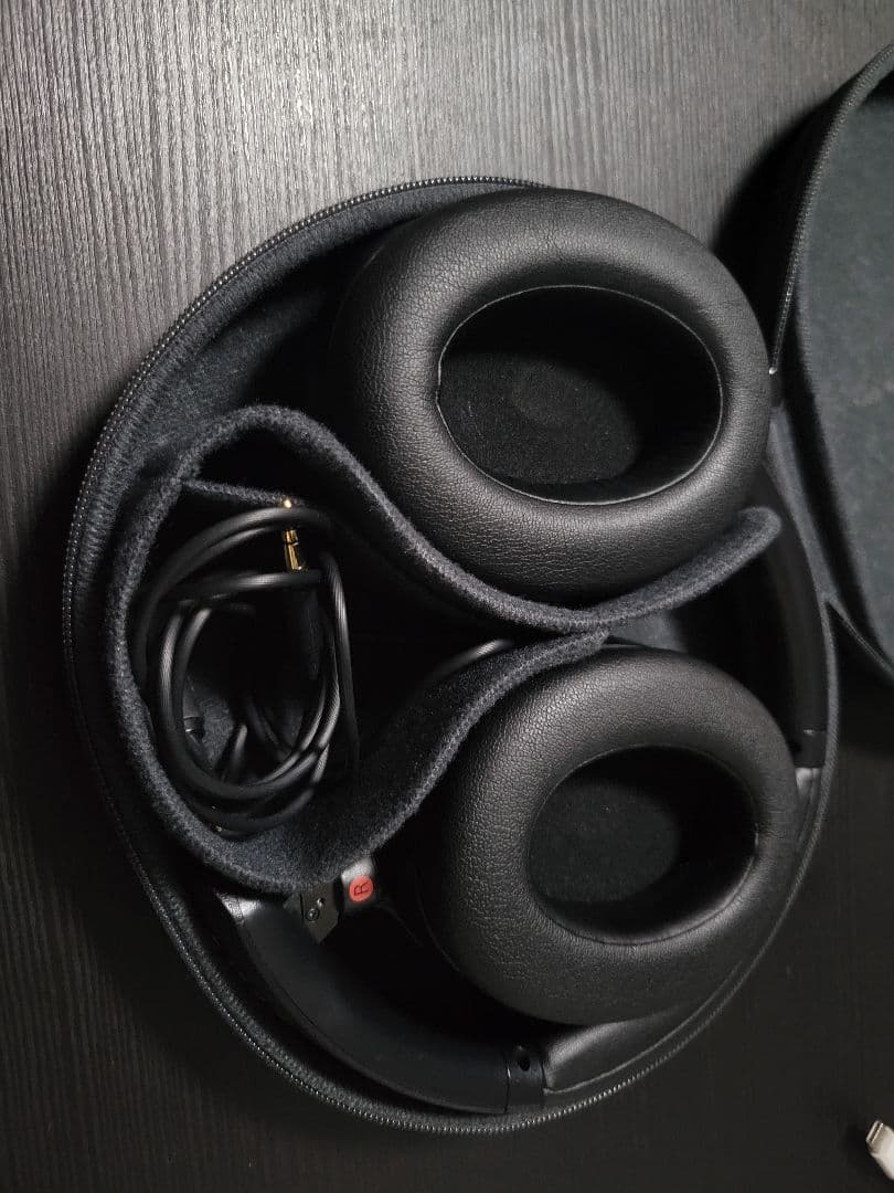 ソニー ワイヤレスノイズキャンセリングヘッドホン WH-XB910N