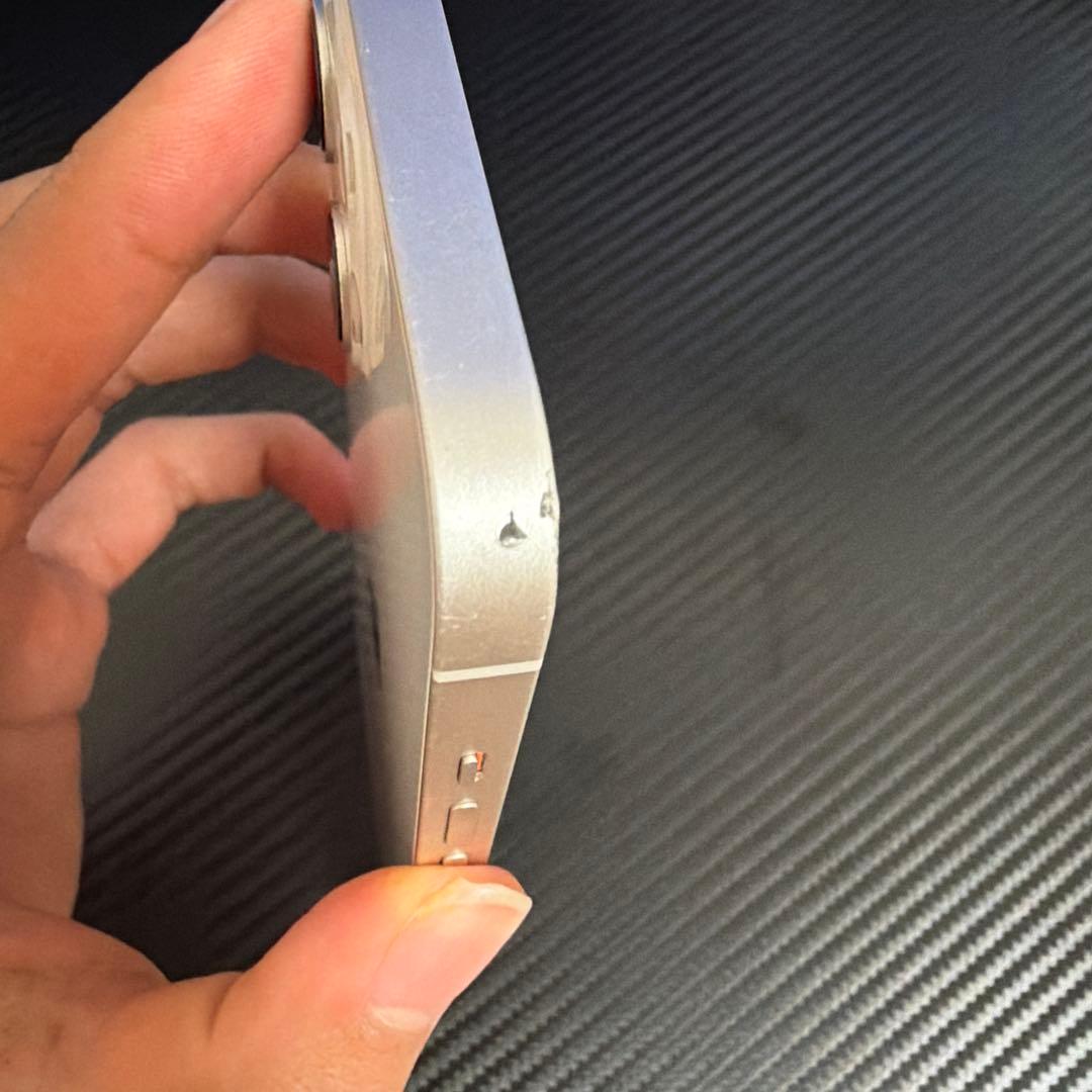 iPhone 13 128GB 白色 SIMフリー値下げあり！即日発送可能！