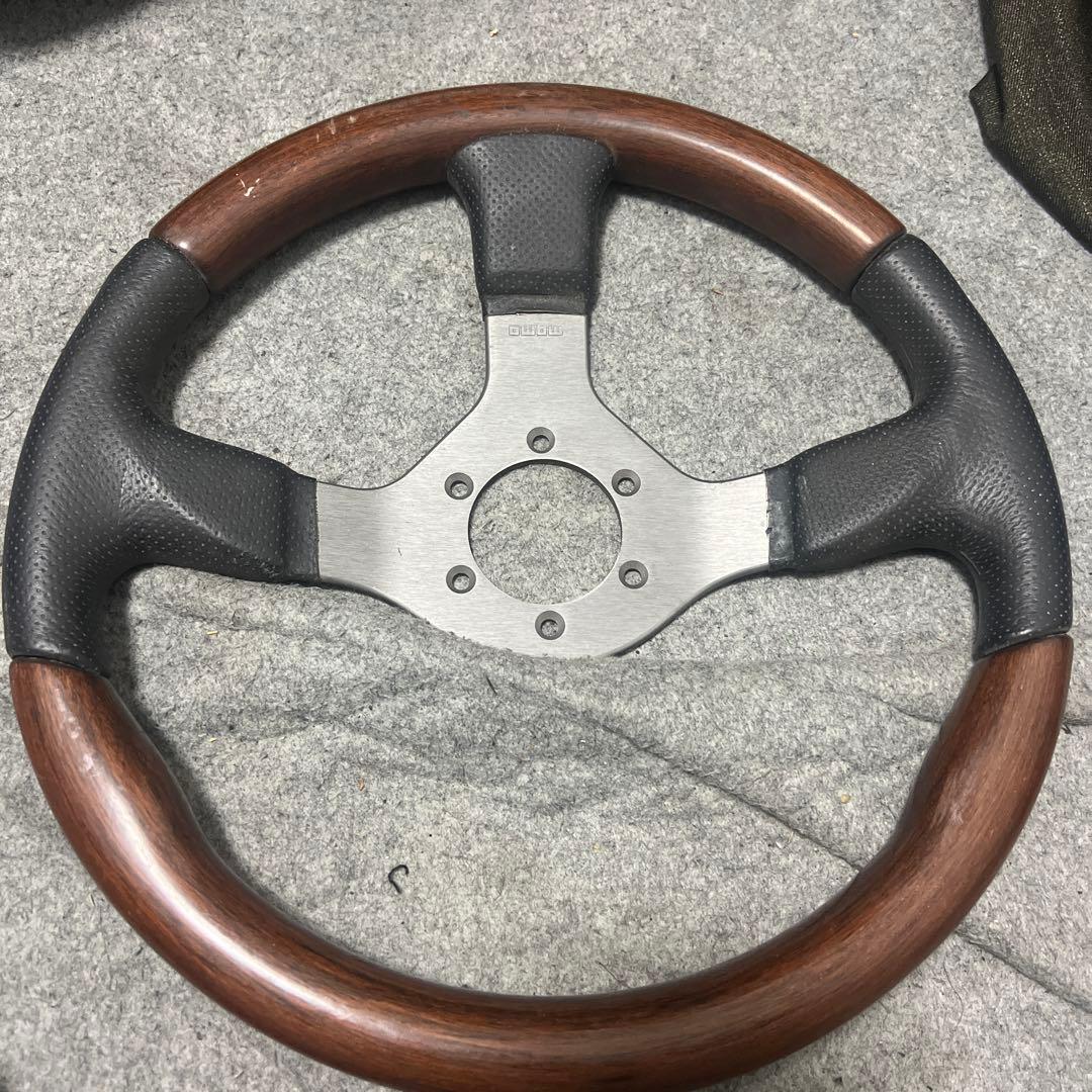 momo ステアリングホイール ウッドレザー