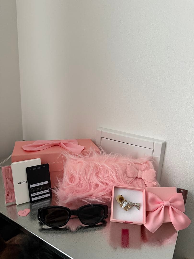 ‼️値下げ交渉可‼️gentle monster jennie カピパラチャーム付き