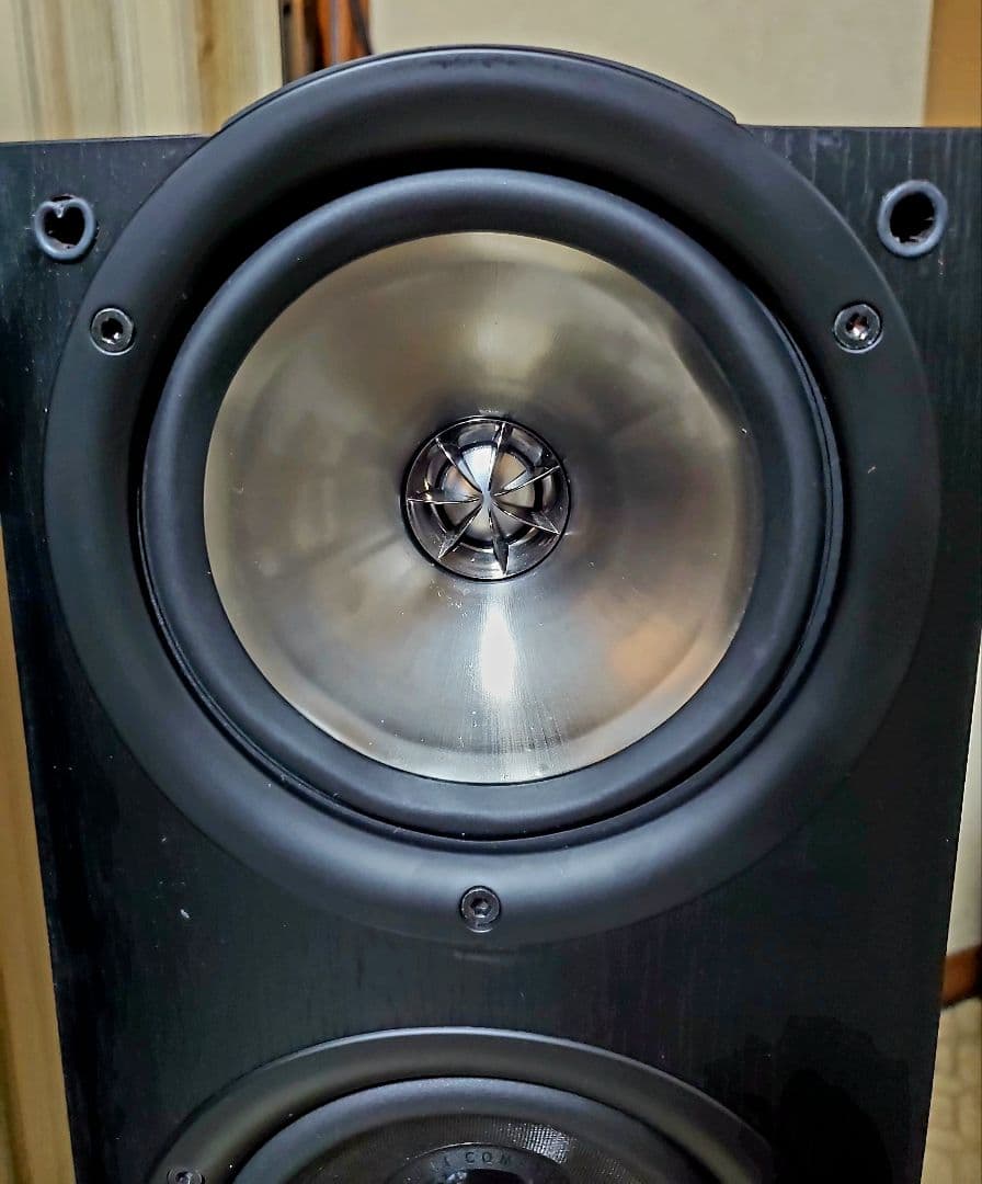 訳あり特価 KEF iQ50 トールボーイスピーカー ブラック 1本②