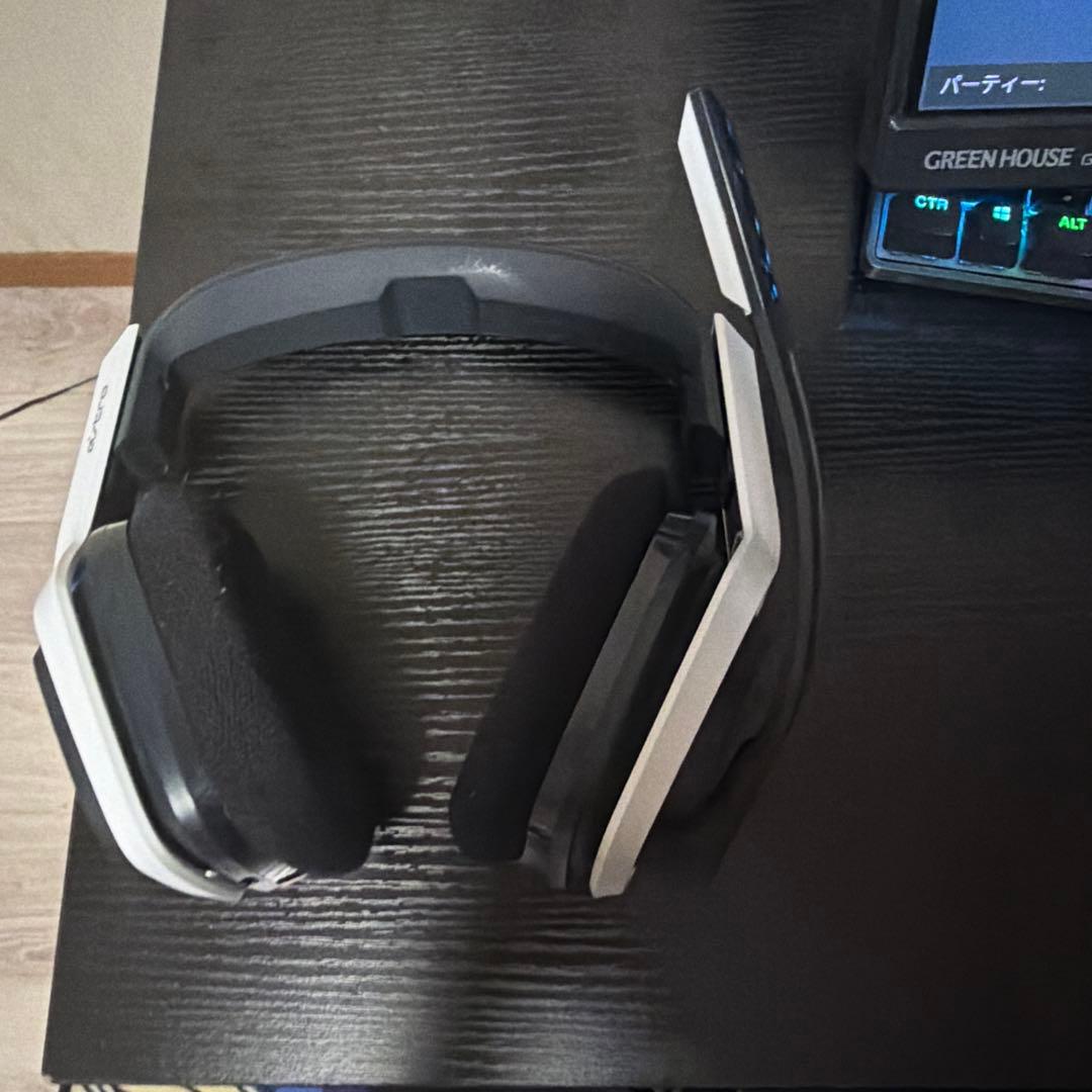 Astro A20 ワイヤレスゲーミングヘッドセット ホワイト/ブルー