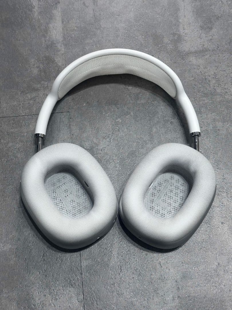 【正規品】Apple AirPods MAX シルバー　エアポッズマックス