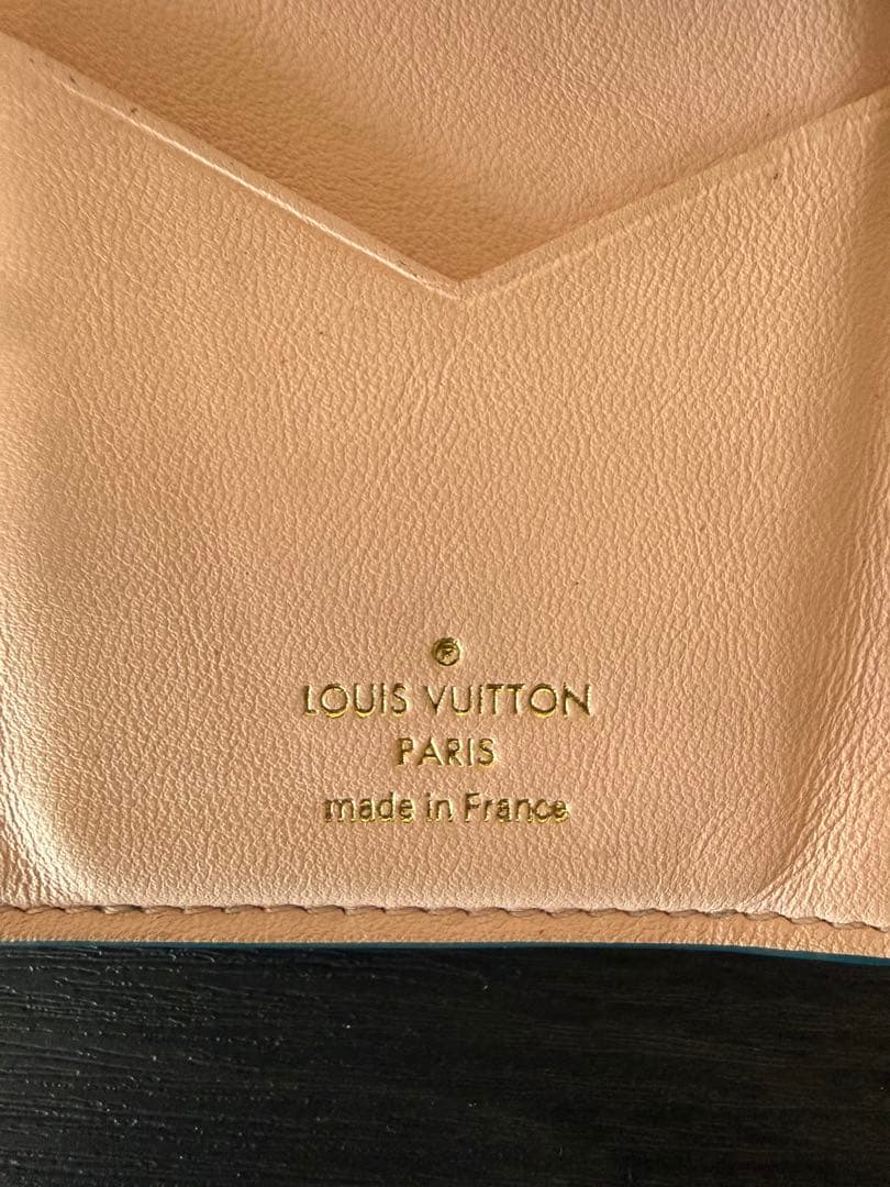 【値下げ不可】ルイヴィトン　LV ヴェルティカル ウォレット　グリーン　長財布