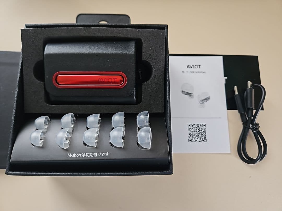 m*様 AVIOT TE-J2-666 HYDEコラボモデル