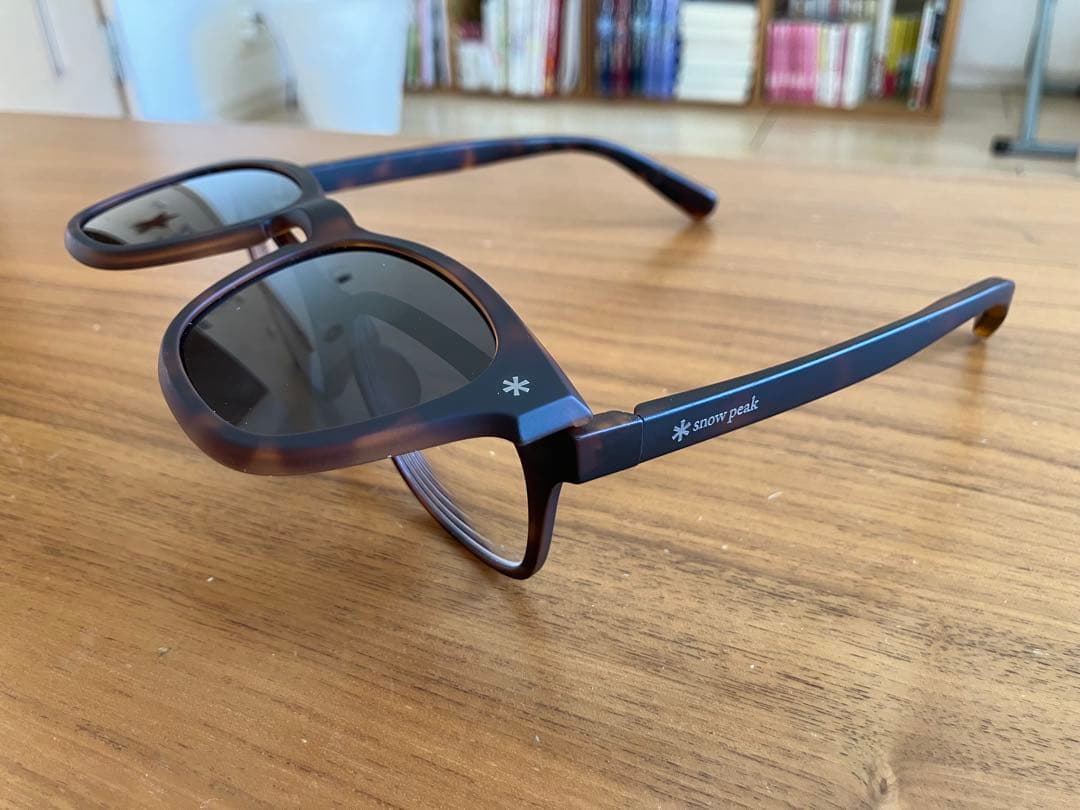 JINS× Peak JINS Switch