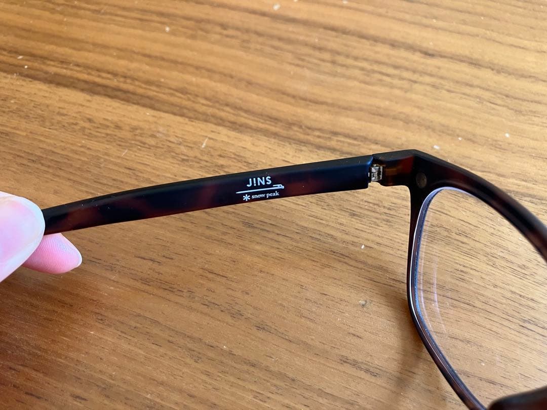 JINS× Peak JINS Switch