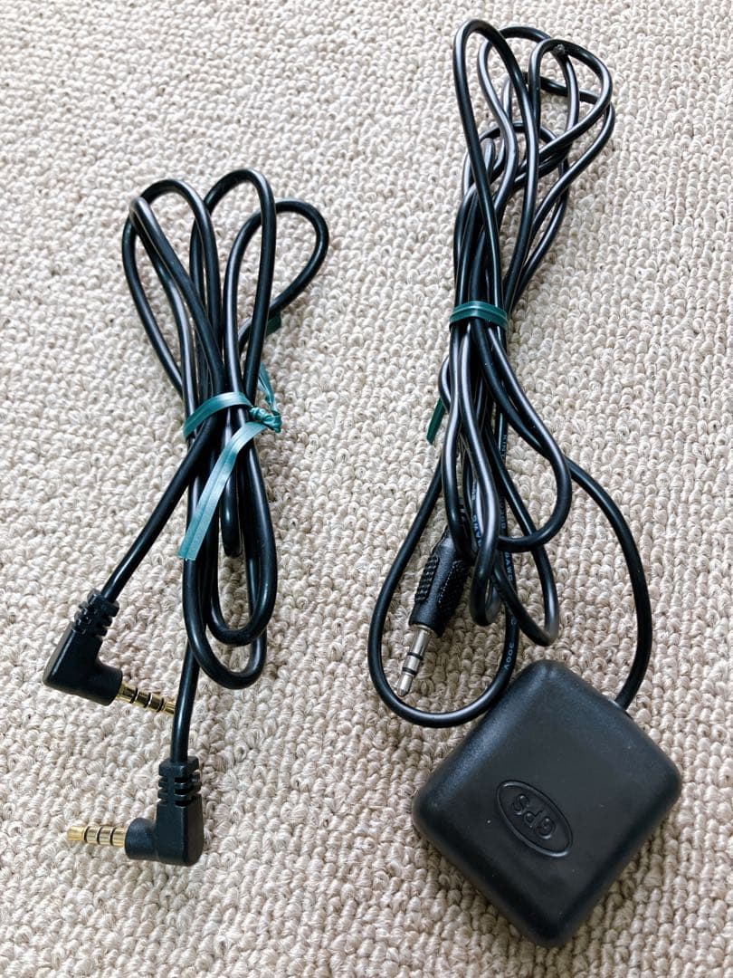 美品　DreamMaker DMDR-27 ミラー型ドライブレコーダー