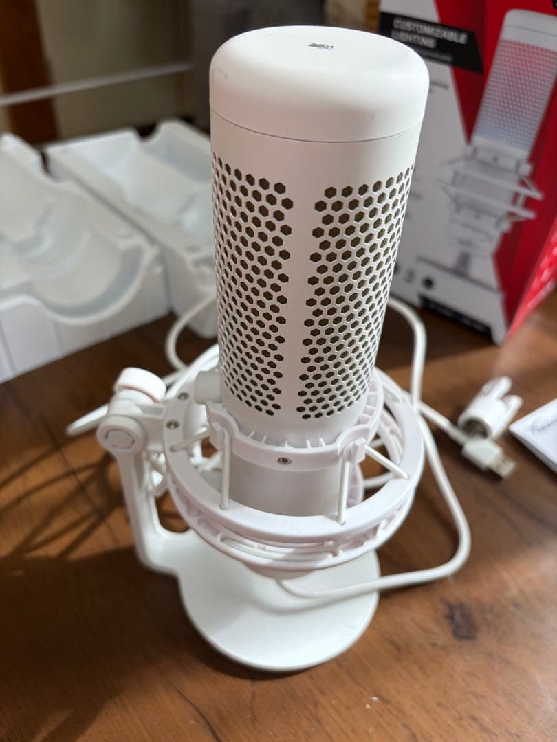 【やや訳あり】HyperX QuadCast S USBコンデンサーマイク