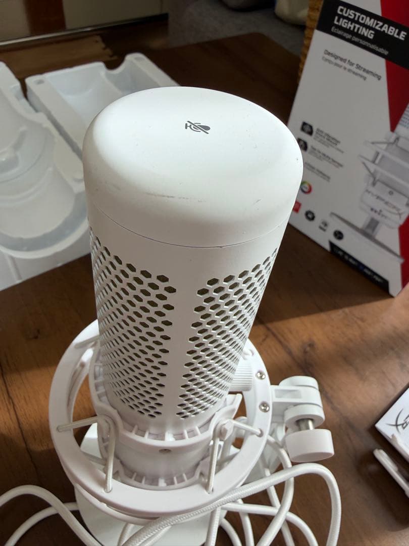 【やや訳あり】HyperX QuadCast S USBコンデンサーマイク