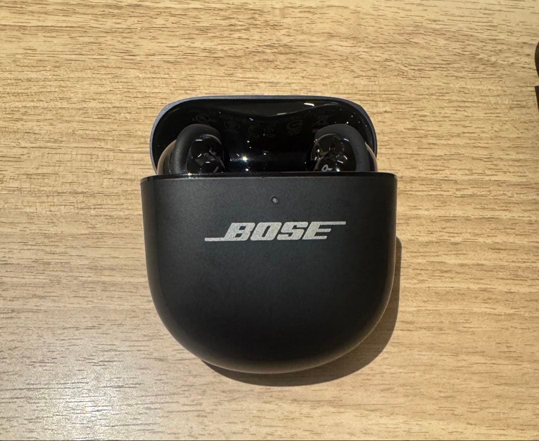Bose ワイヤレスイヤホン ブラック 充電ケース付き＋ケースカバー付き