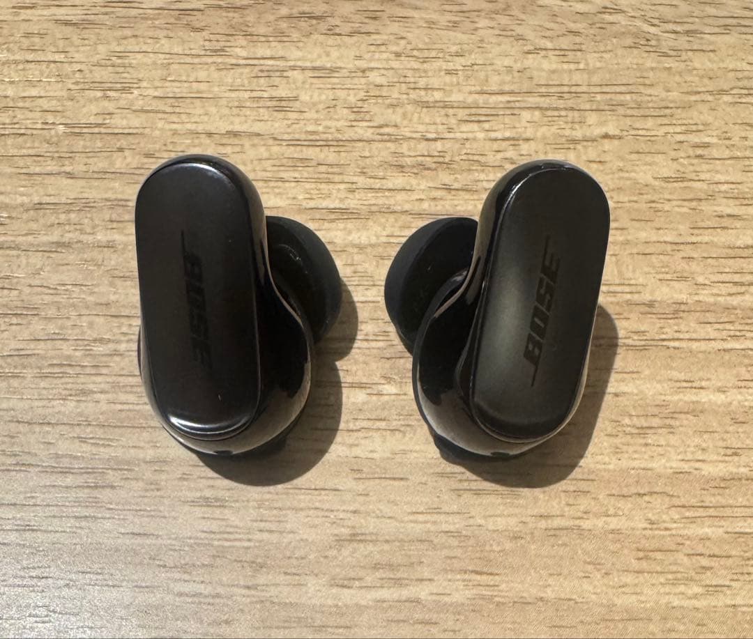 Bose ワイヤレスイヤホン ブラック 充電ケース付き＋ケースカバー付き