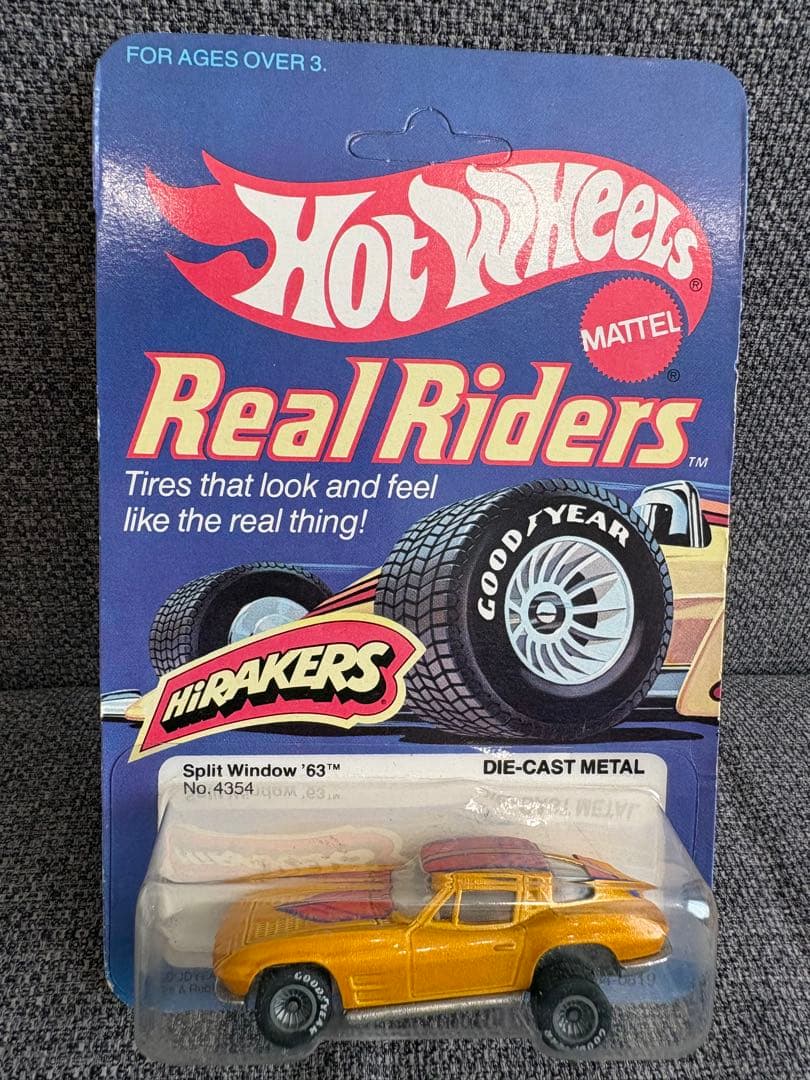 旧いホットウィール 1980年代リアルライダースSplit Window ‘63