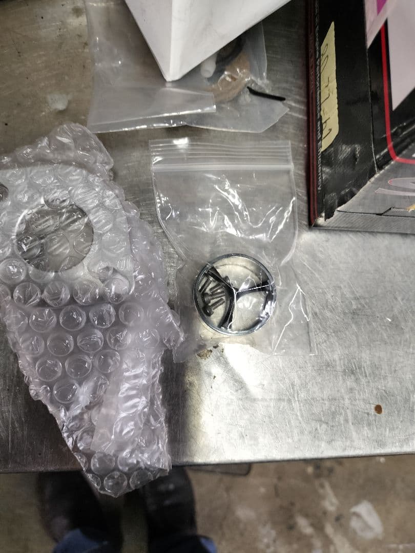 HKS製ブローオフバルブとトライフォースカンパニーサクションリターンキット