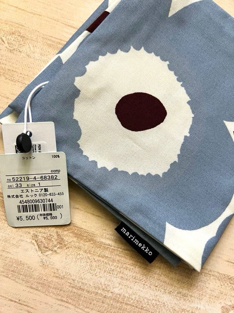 ☆新品未使用☆マリメッコ　marimekko クッションカバー　完売品　ウニッコ