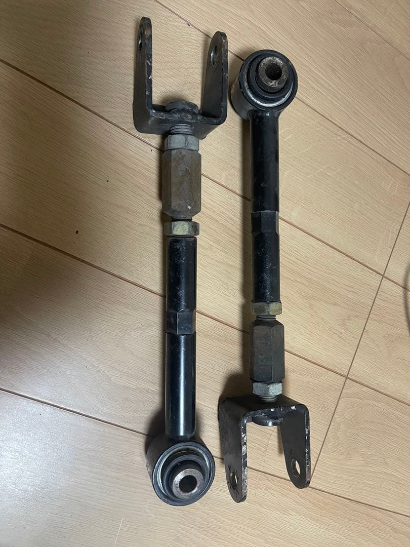 50プリウス シックスセンス調整式リアトーロッド