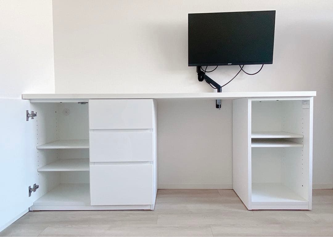 ［アオイ］デスク