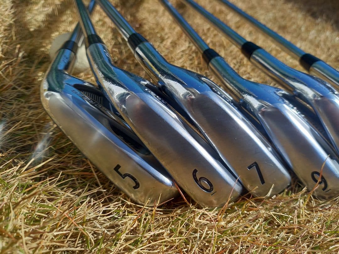 タイトリスト　アイアンセット　７１２　AP2　６本