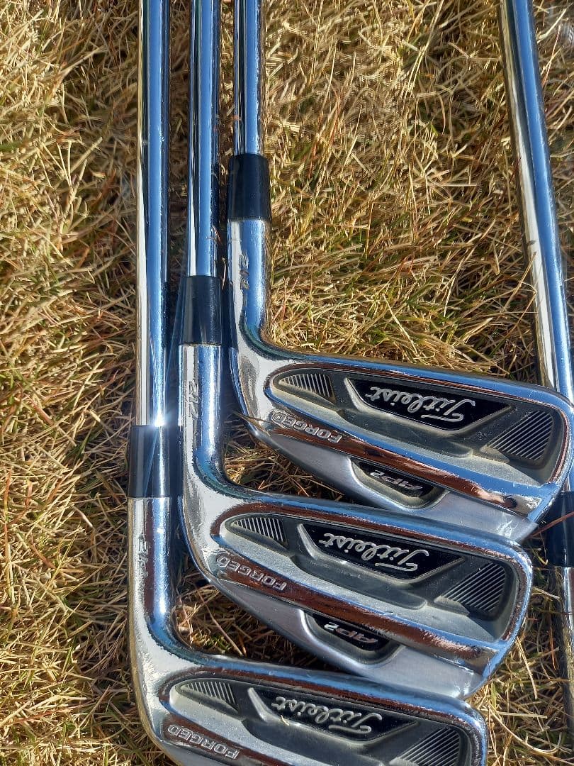 タイトリスト　アイアンセット　７１２　AP2　６本