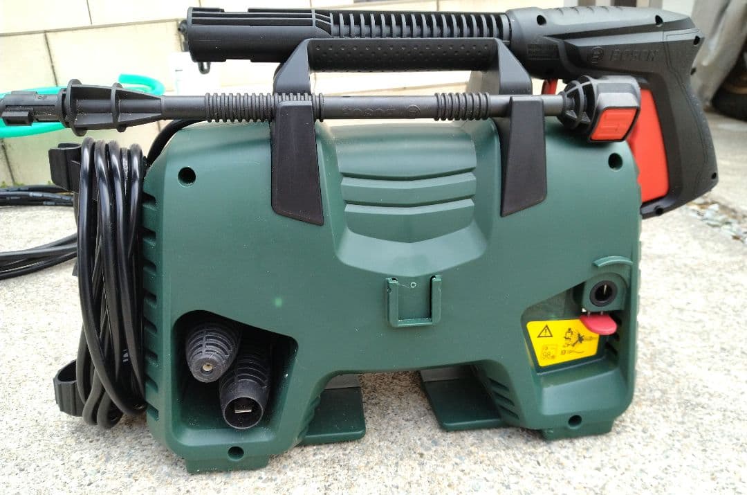 ボッシュ(BOSCH) 高圧洗浄機 1300Wと90度変換ノズル