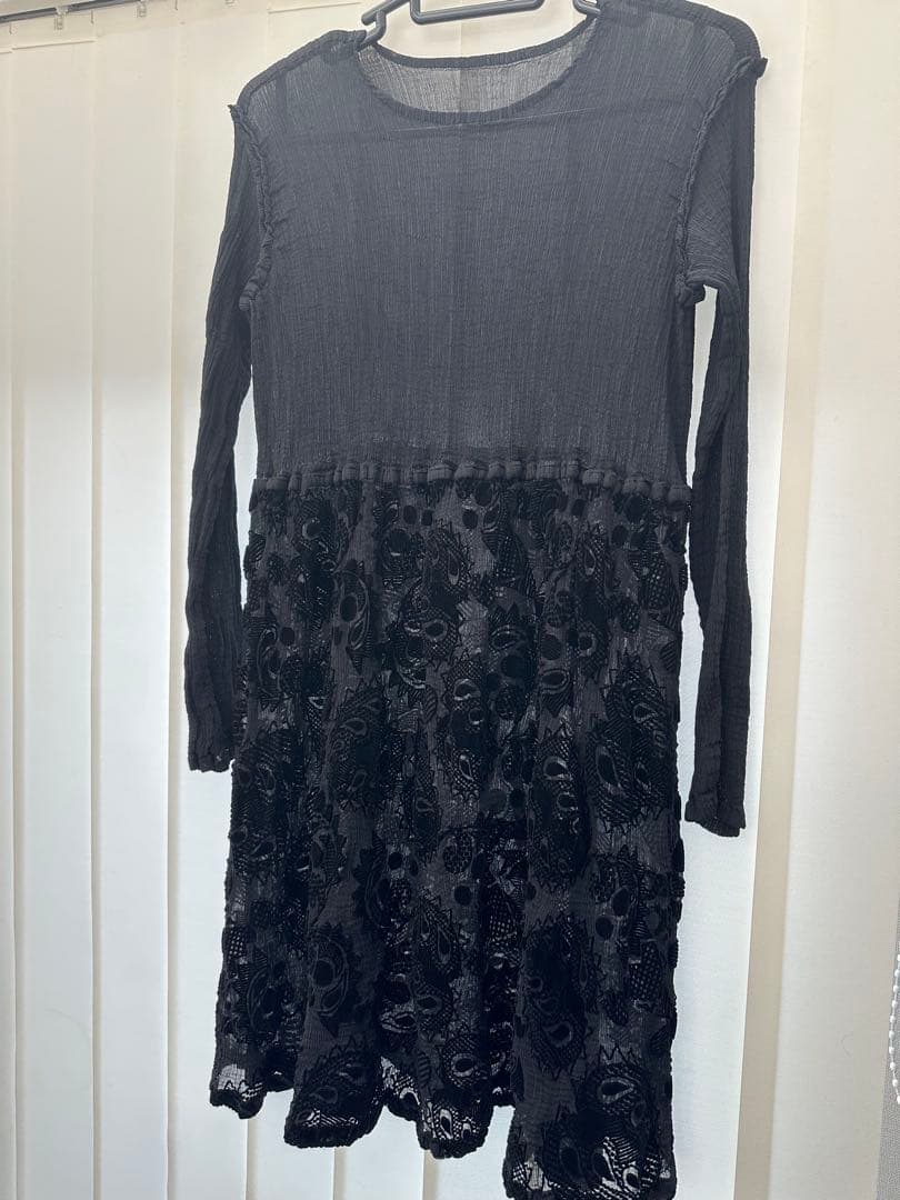 イッセイミヤケIssey Miyake me 黒 長袖チュニック