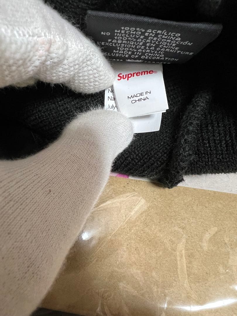 Supreme ニット帽 黒 World Famous ビーニー　最安値