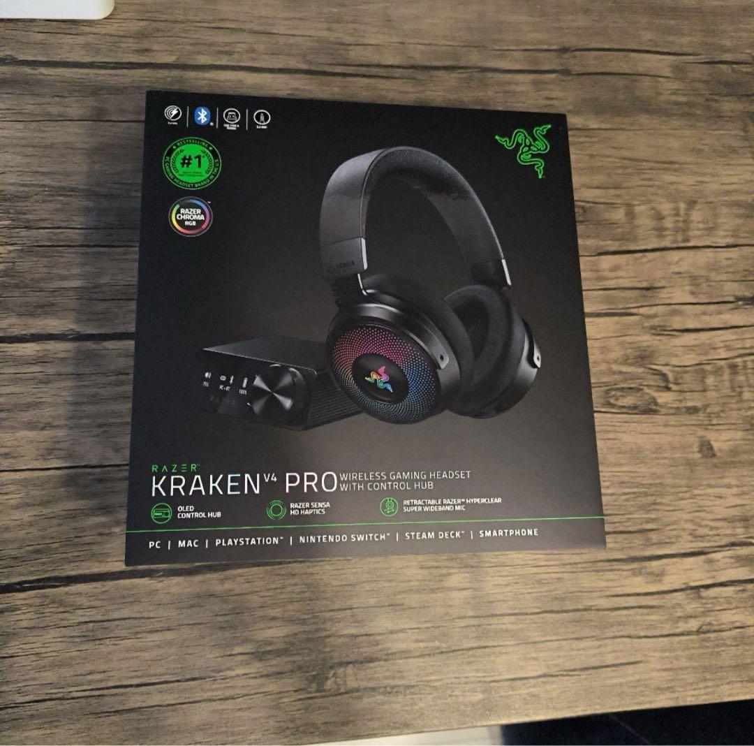 Razer Kraken V4 Pro ワイヤレスゲーミングヘッドセット