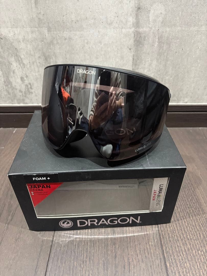 DRAGON PXV ゴーグル TRUE BLACK / SILVERION