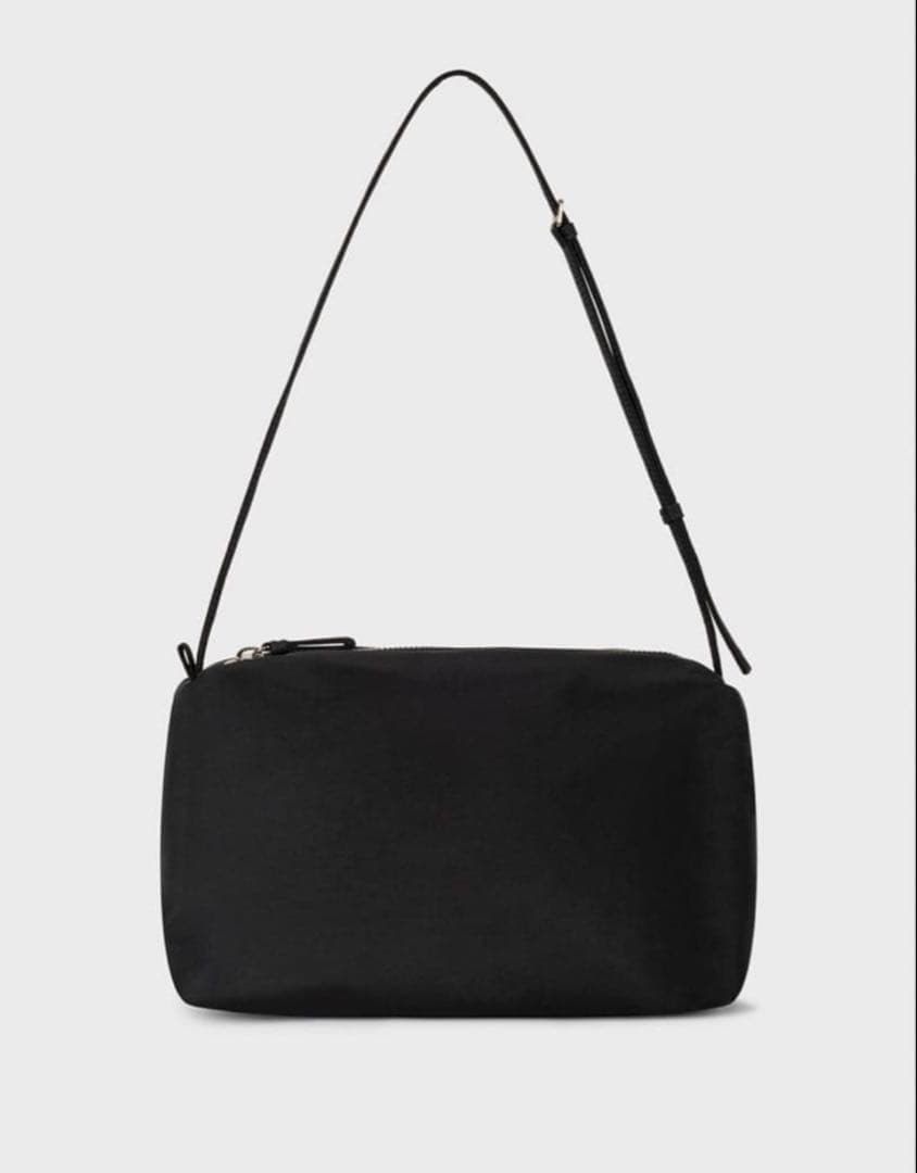 LOW CLASSIC Caramel Box Bag ブラック