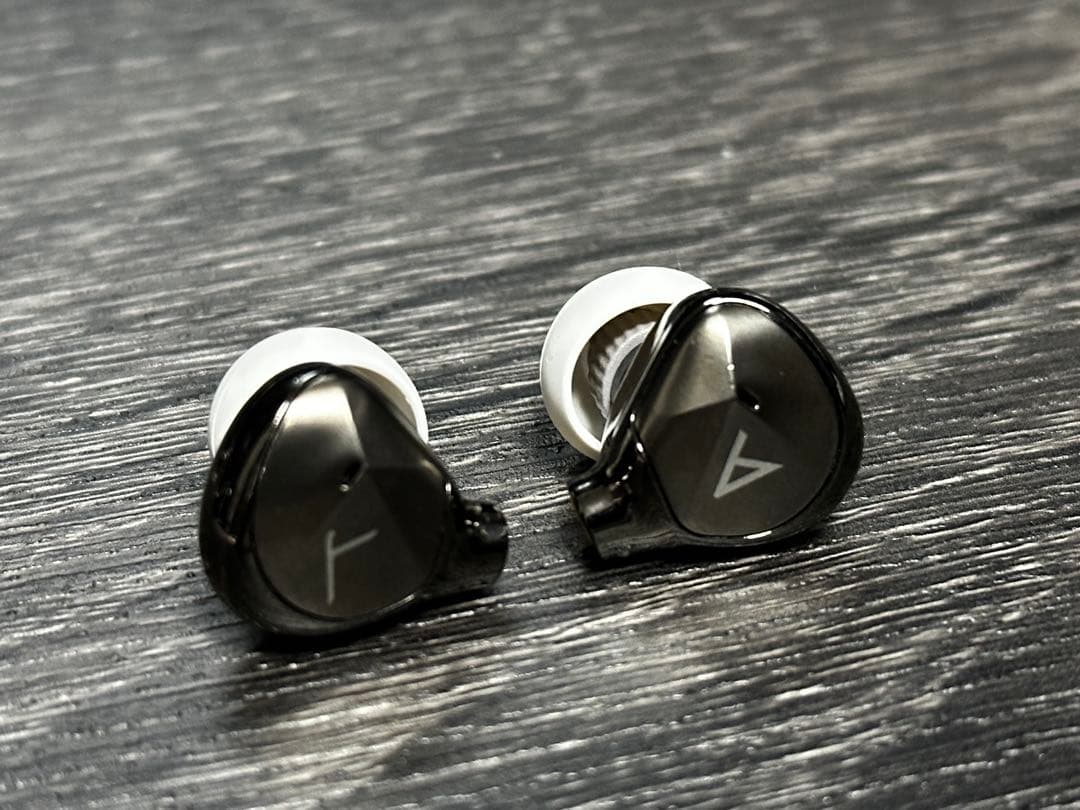 イヤホン Astell&Kern AK T9iE