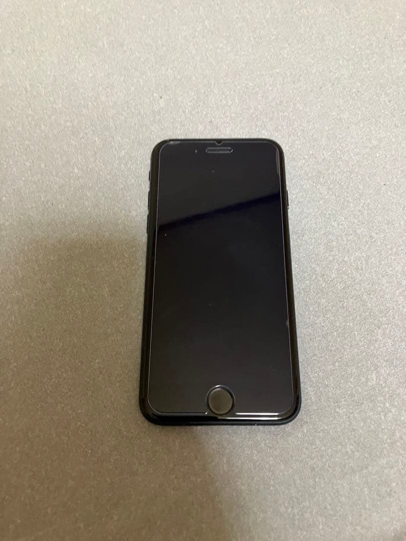 iPhone SE3 64GB バッテリー79%