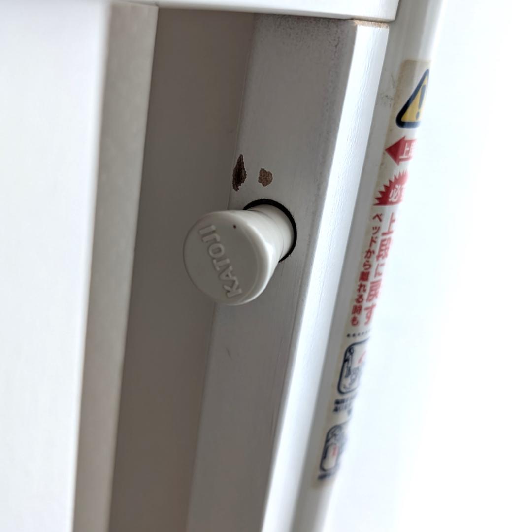 引取希望【東京都江戸川区】ベビーベッド カトージ ハイタイプ すのこ ホワイト