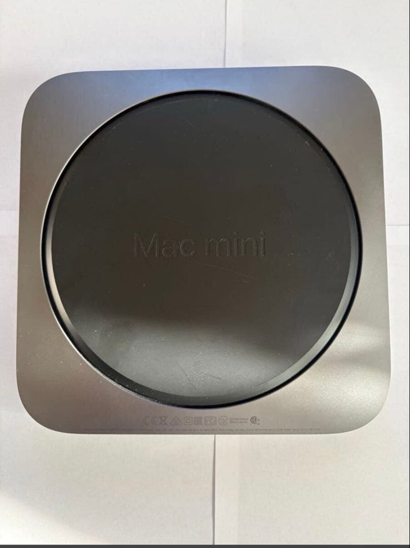 美品Apple Mac mini （Core i3 / 8GB / 128GB）
