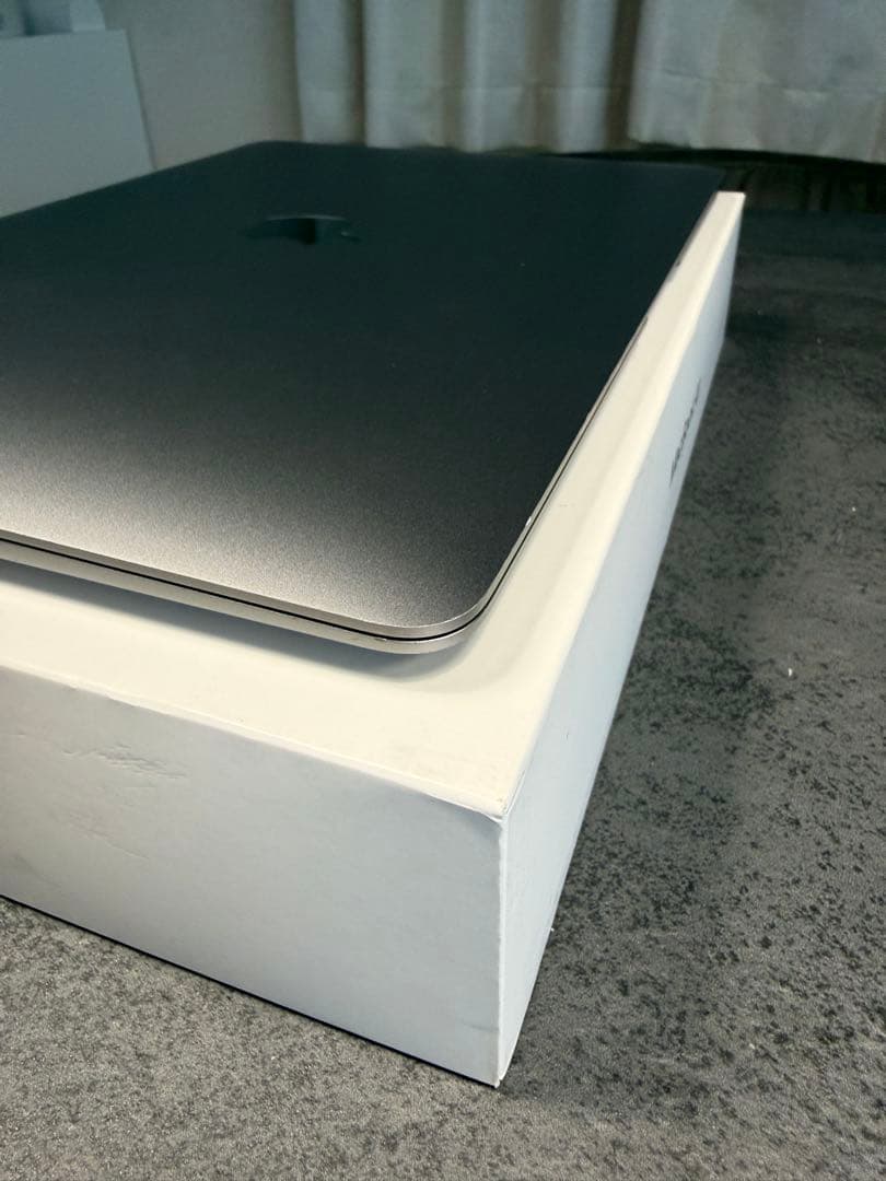 【ジャンク】MacBook Air M1/8GB / SSD 256GB