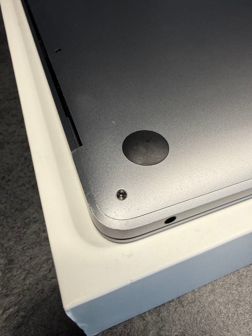 【ジャンク】MacBook Air M1/8GB / SSD 256GB