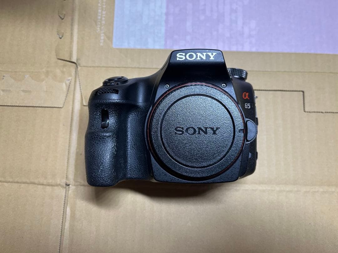 SONY ソニー α65 一眼レフカメラ　本体ほか付属品付き