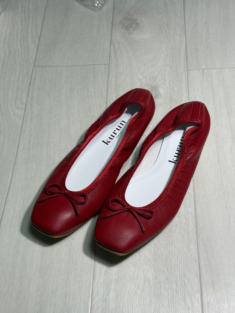 kurun 赤 バレエシューズ 25.5cm