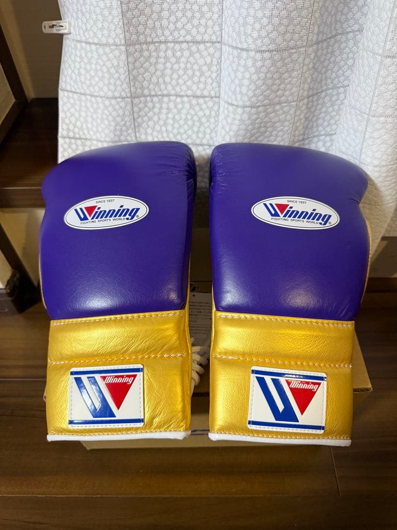 ウイニング winning ボクシンググローブ 16オンス 紫／金