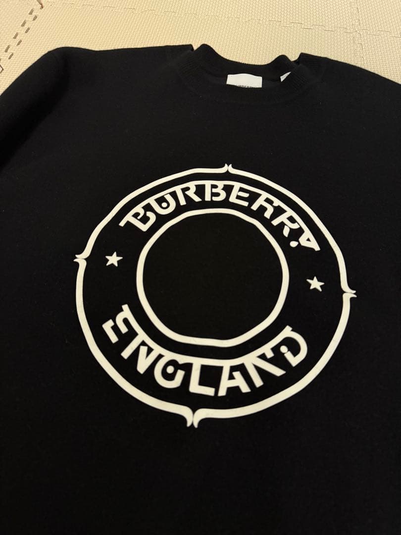 BURBERRY ブラック トレーナー S